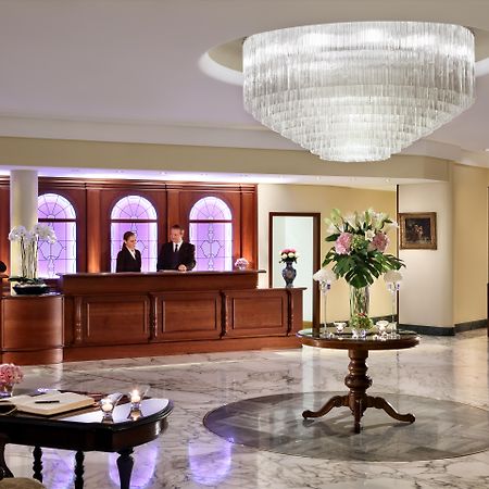 Hotel Splendide Royal Lugano Ngoại thất bức ảnh The lobby of the hotel