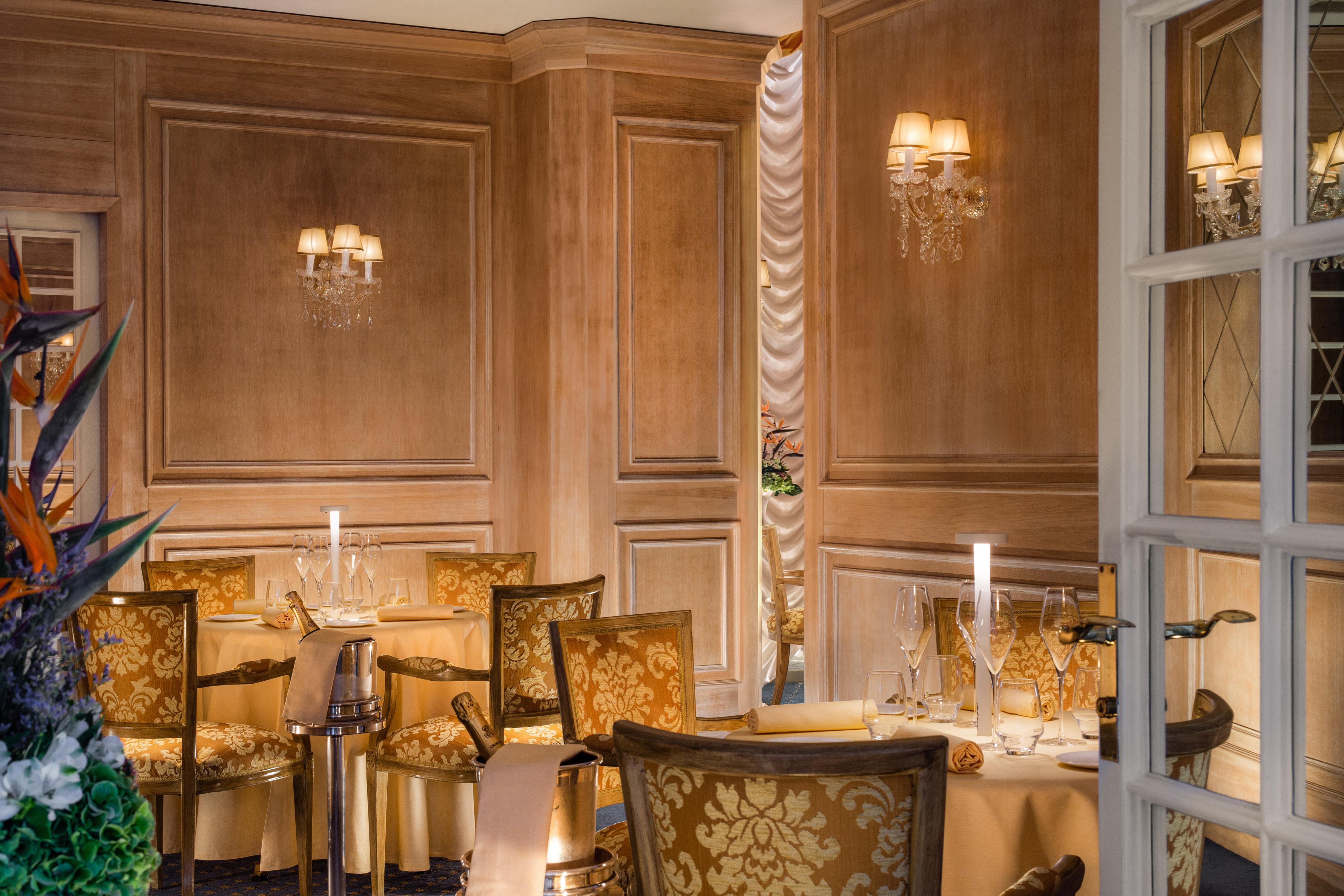 Hotel Splendide Royal Lugano Ngoại thất bức ảnh The interior of the restaurant