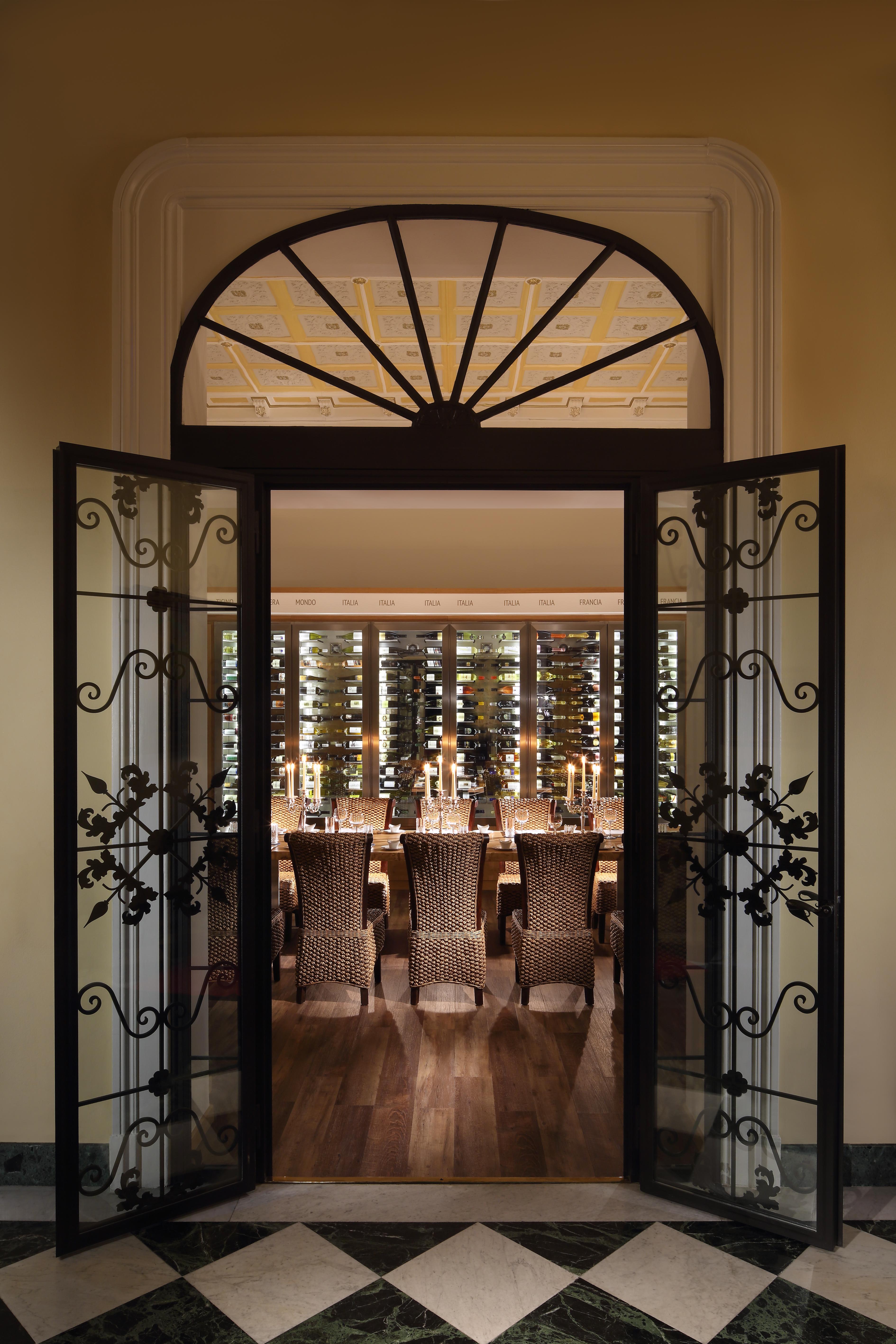 Hotel Splendide Royal Lugano Ngoại thất bức ảnh Wine Bar