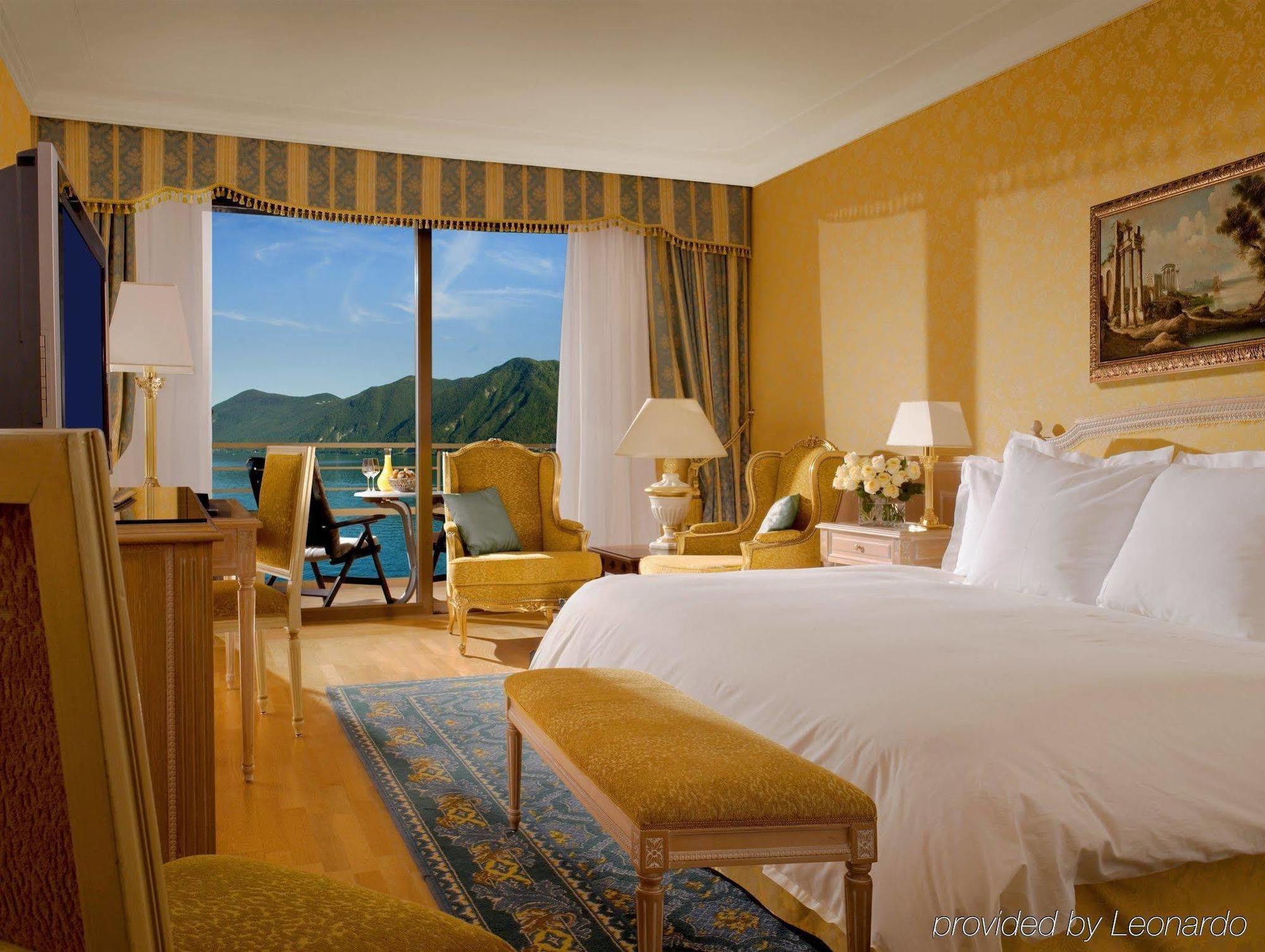 Hotel Splendide Royal Lugano Phòng bức ảnh A room at the Four Seasons Hotel